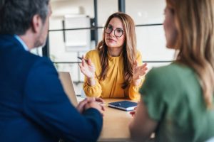 Idées reçues sur le financement professionnel : banques frileuses, apport obligatoire, taux élevés… Découvrez la réalité terrain et comment structurer un projet finançable.